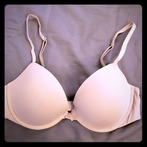 2 for $15 / Victoria's Secret Padded Plunge Bra